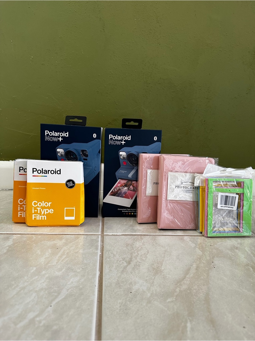 2 Polaroid Now+ bundle